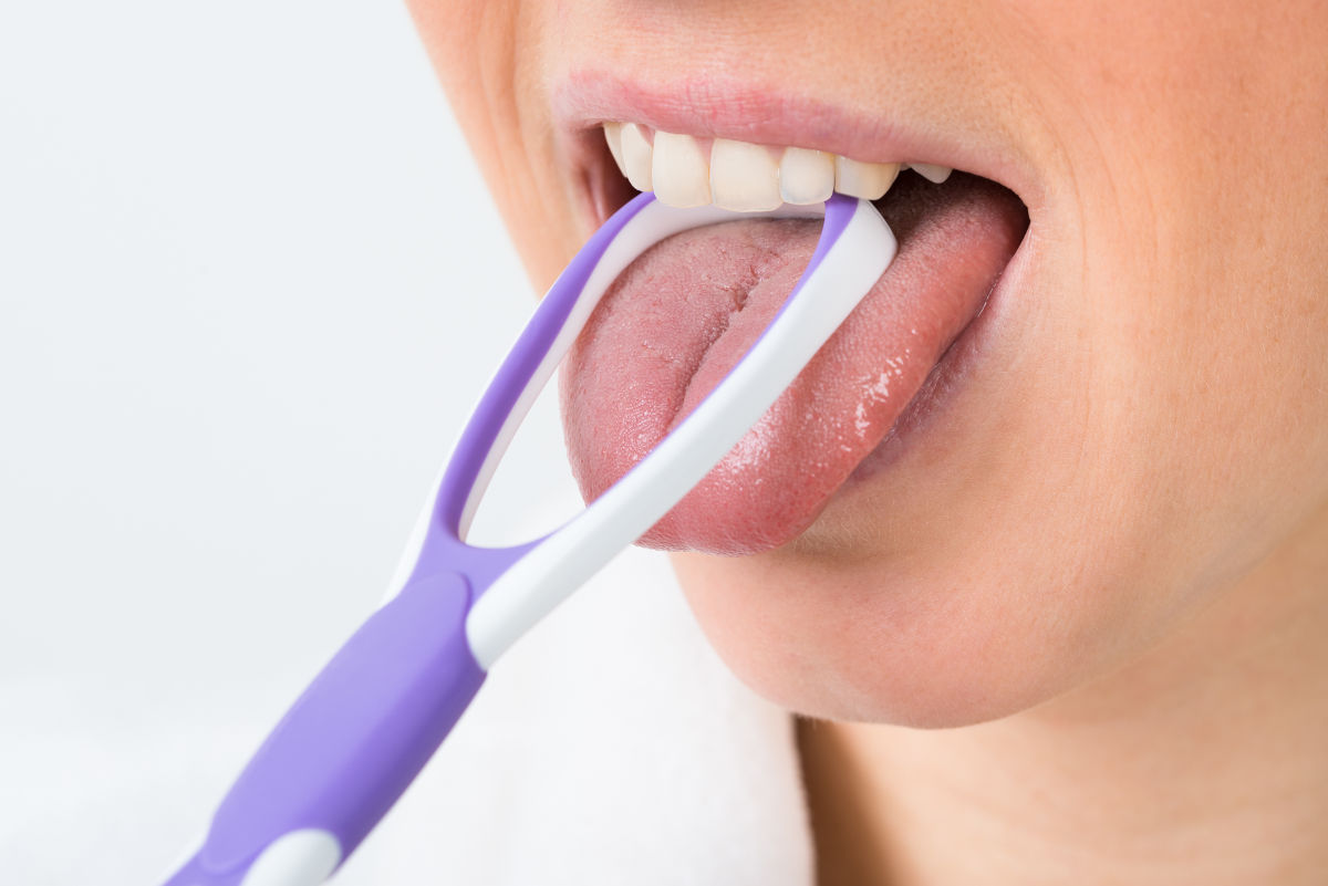 The Tongue Scraper: An Essential for Optimal Oral Hygiene